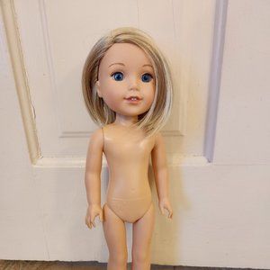 Camille Wellie Wisher (no clothes)